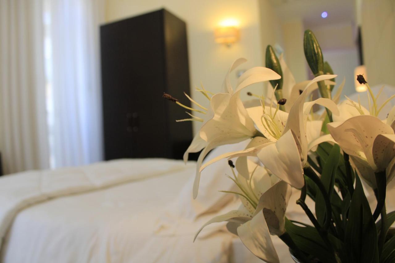 Hotel Ferdinando II Nápoly Kültér fotó