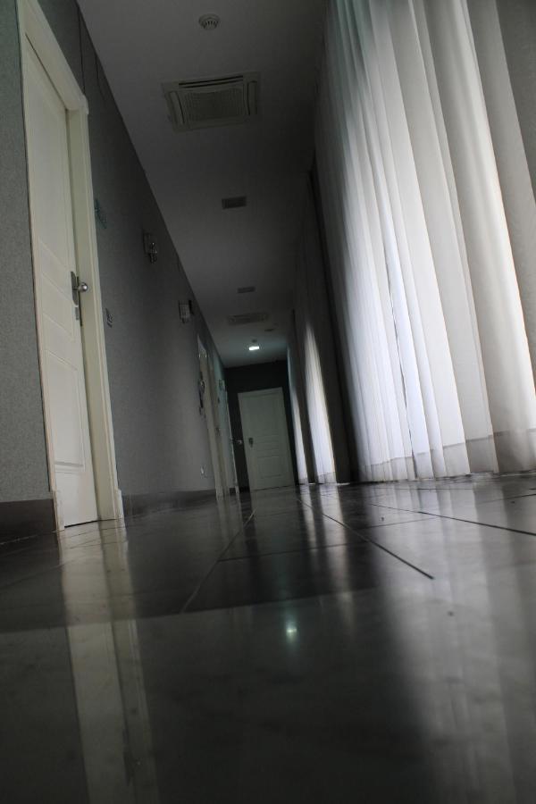 Hotel Ferdinando II Nápoly Kültér fotó