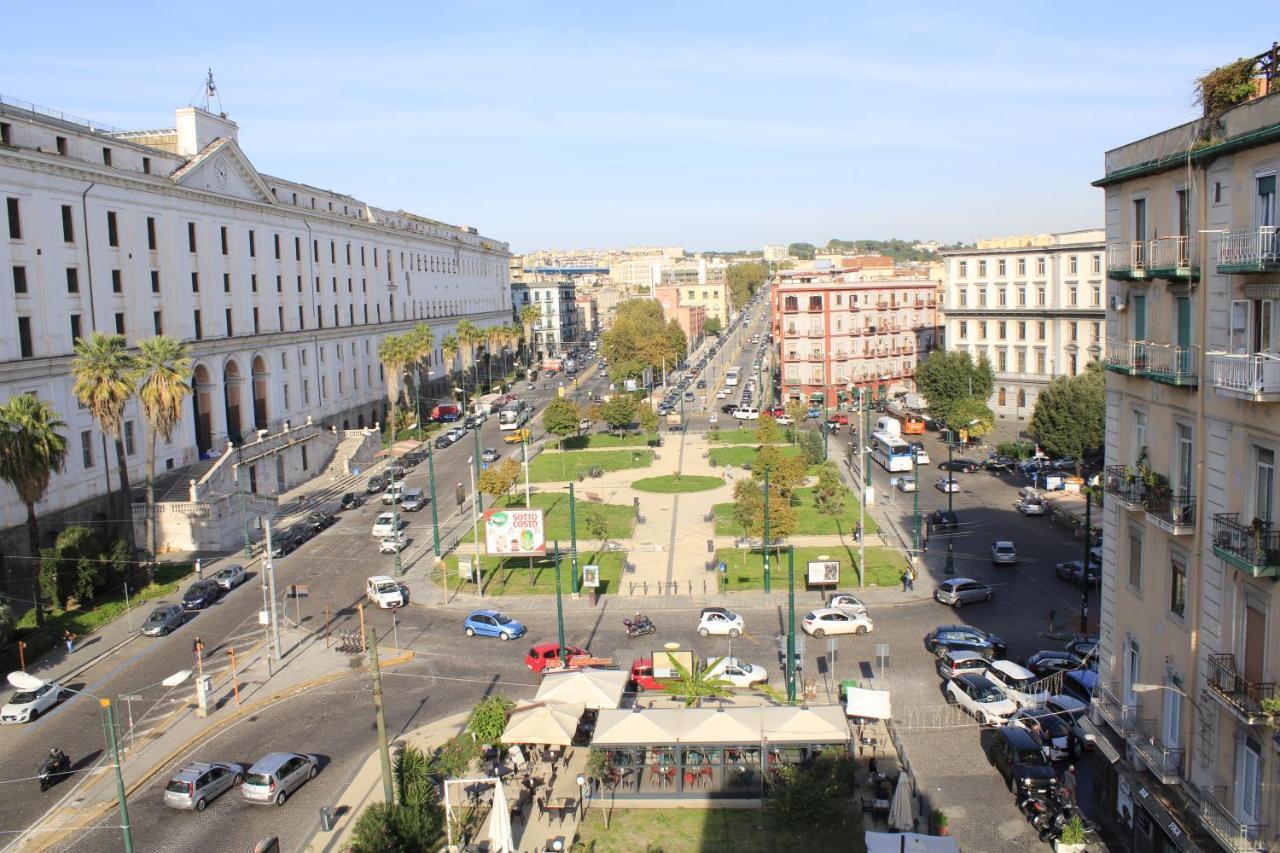 Hotel Ferdinando II Nápoly Kültér fotó