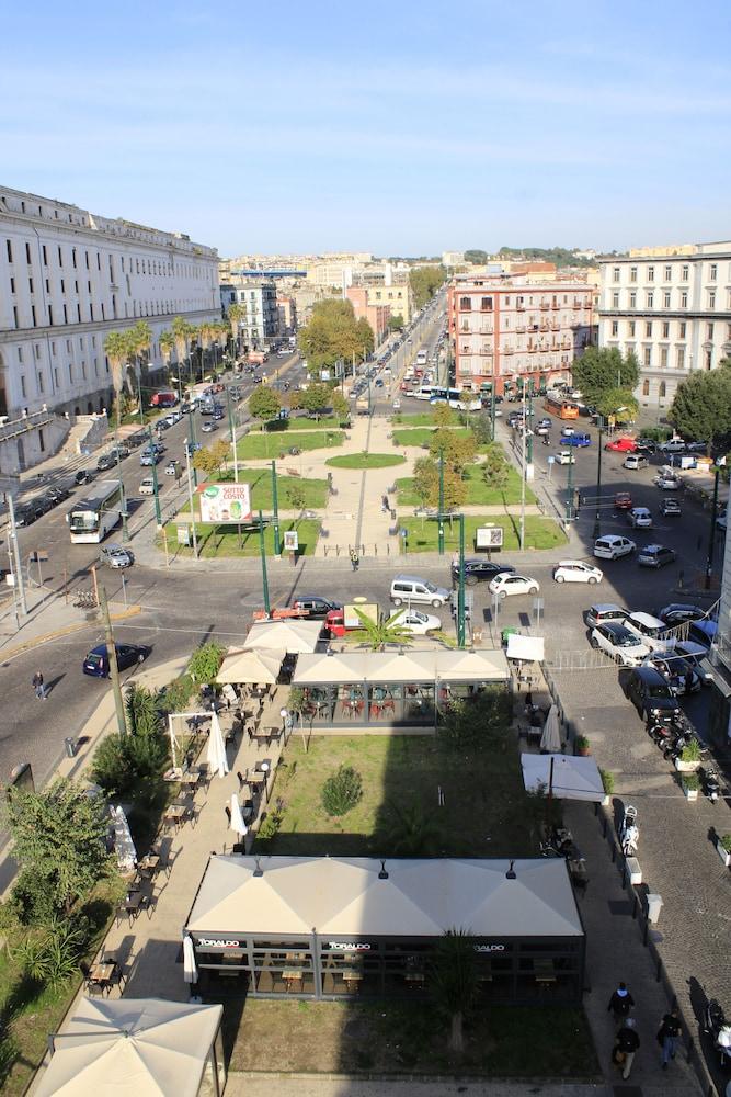 Hotel Ferdinando II Nápoly Kültér fotó