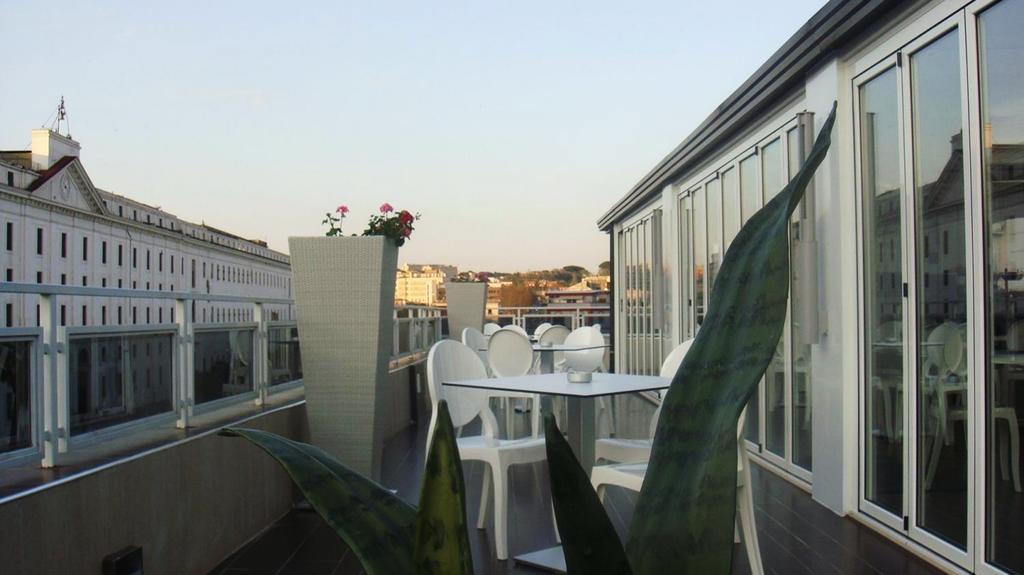 Hotel Ferdinando II Nápoly Kültér fotó